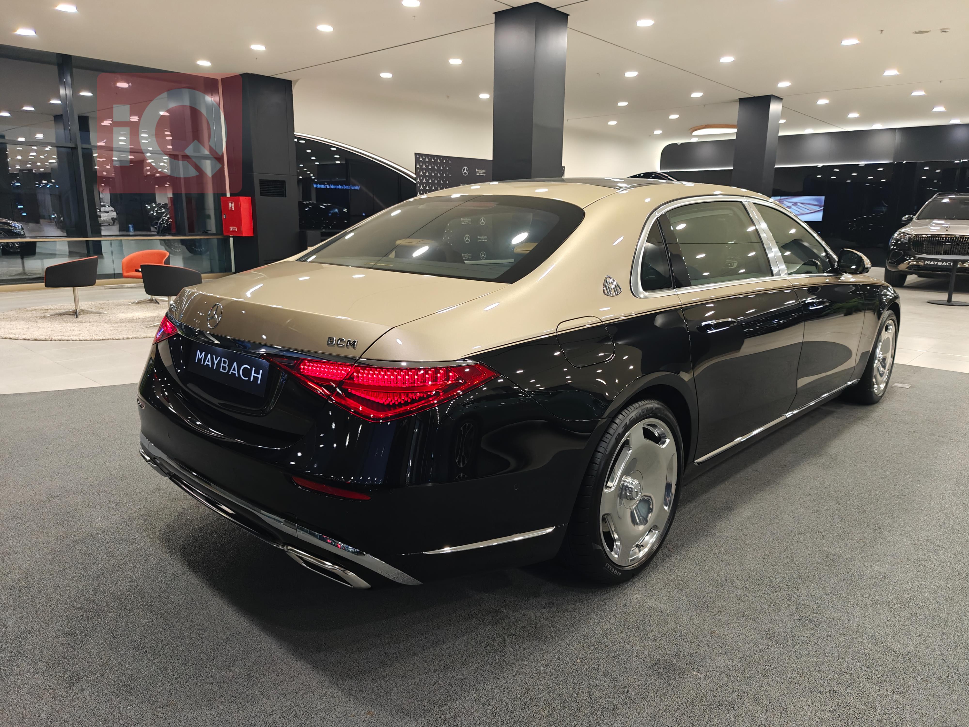 مرسيدس بنز الفئة S مايباخ